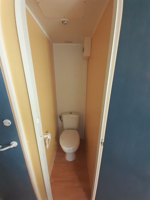 Casa Mobilon como nova com 3 quartos casa de banho ja sem a divisoria