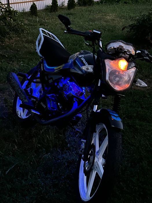 Мотоцикл Spark 150 r11