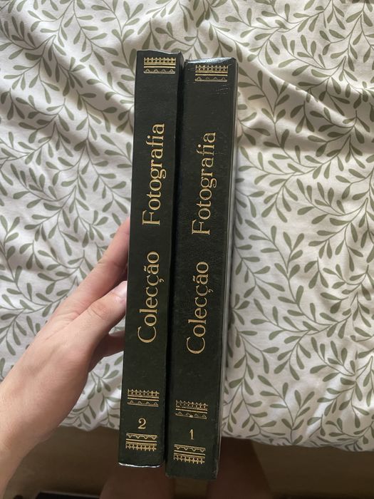 Coleção de Livros Vintage "Colecção Fotografia" (2 Volumes) - Capa Dura