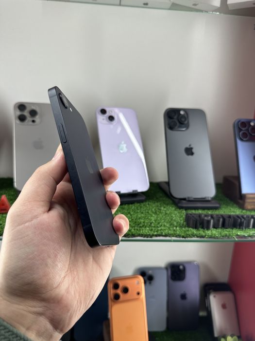Продам iPhone16e 256 Gb 99% 173 Цикла