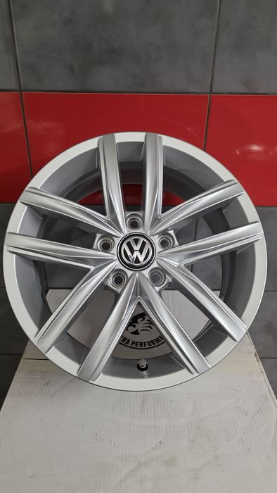 OEM Felgi 16" 5x112 VW Golf VIII Passat Skoda Octawia Audi Świdni