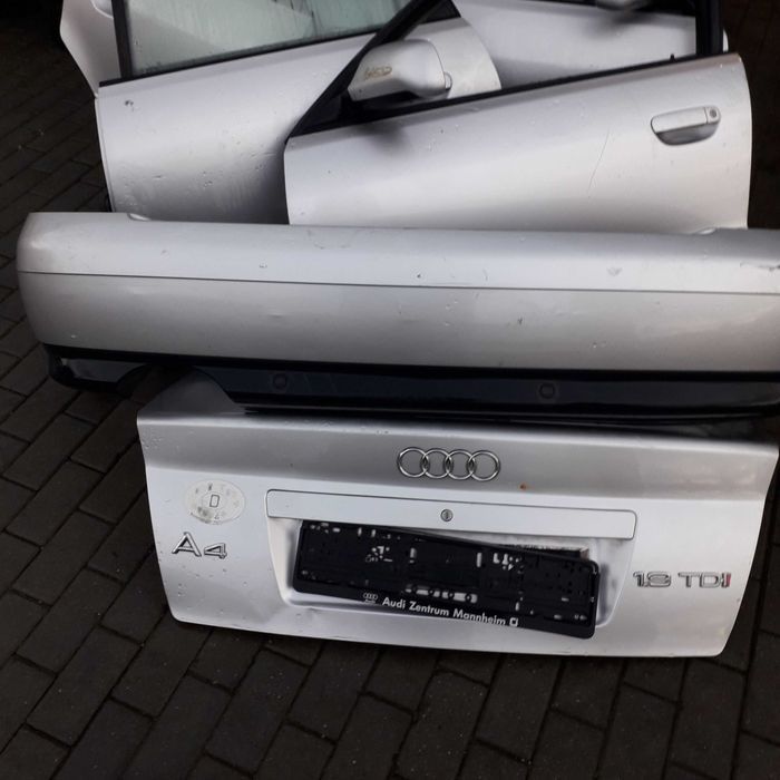 Para-choques da Frente  Mala e portas Audi A4 carro