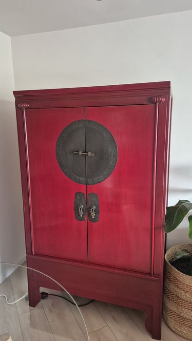 Vendo armário asiático lindíssimo