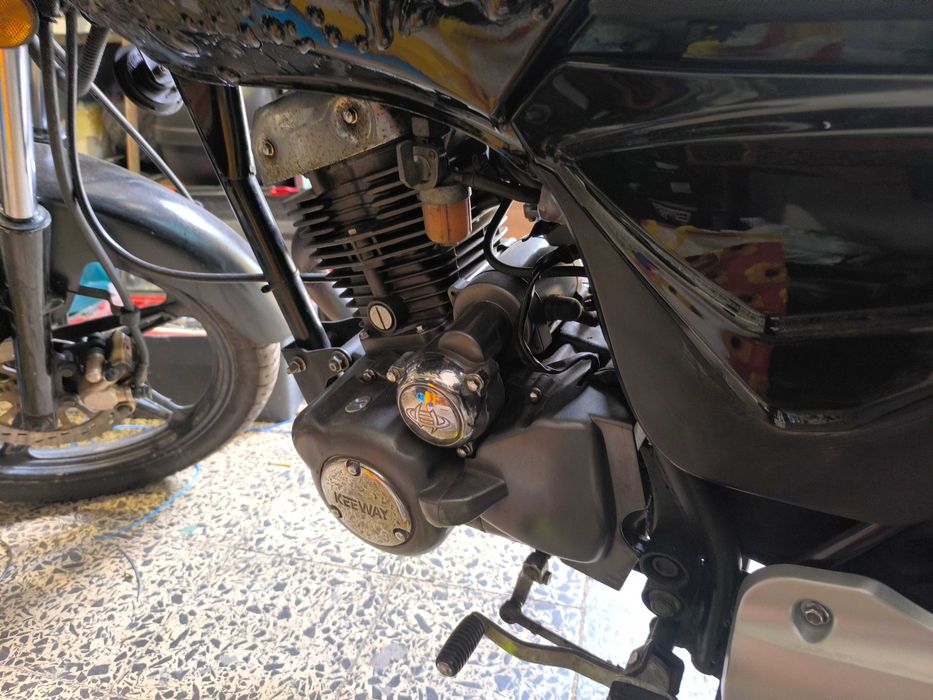 Keeway 125 quase nova