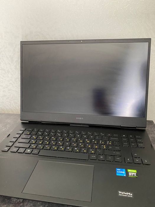HP Omen 17 i5 RTX 3060