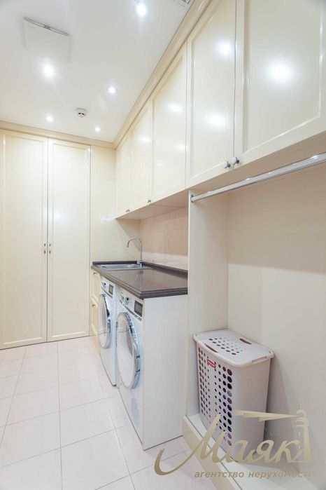 Продаж 4к квартиры с паркоместом в ЖК Зверинецкий