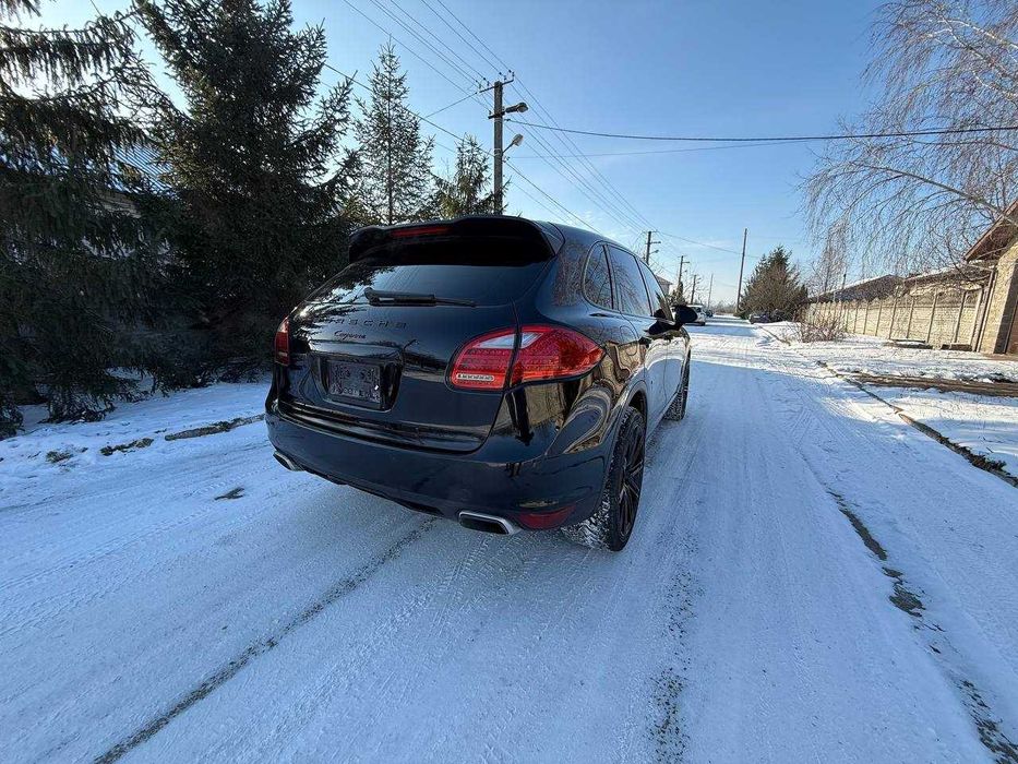 Porsche Cayenne 2012 3.6бензин