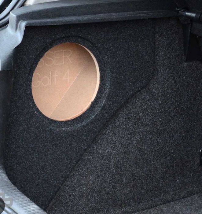 Subwoofer w boczek basser + JBL do VW Golf IV hatchback