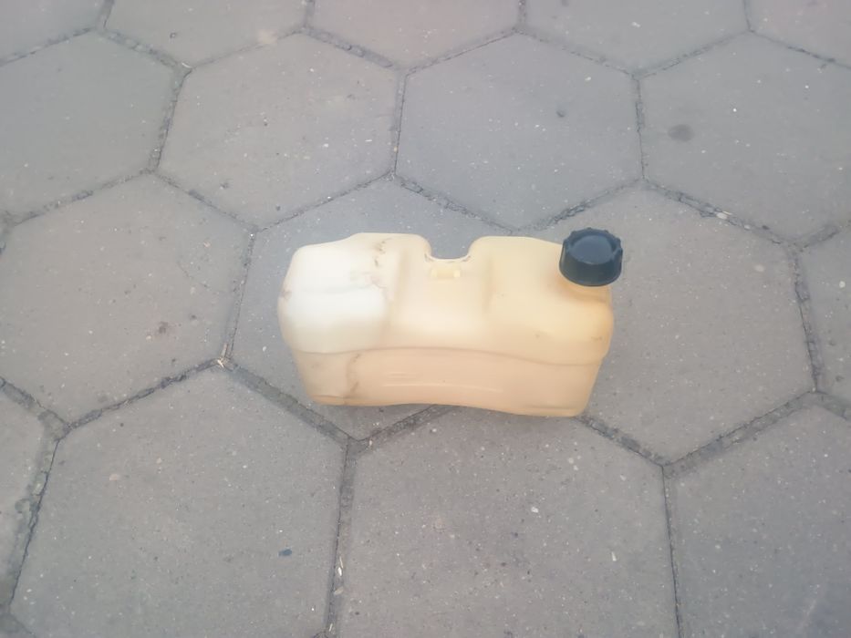 Kosiarka traktorek zbiornik paliwa bak castel Stiga viking honda senta
