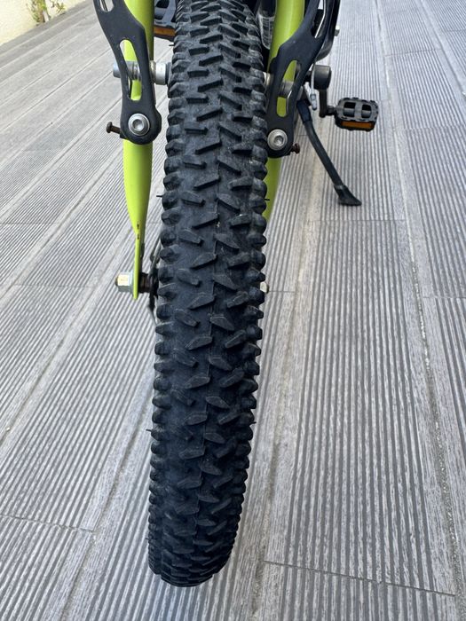 Bicicleta infantil BTwin Dark Heroe 16 polegadas