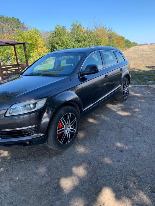 Продам ауді Q7 у гарному стані
