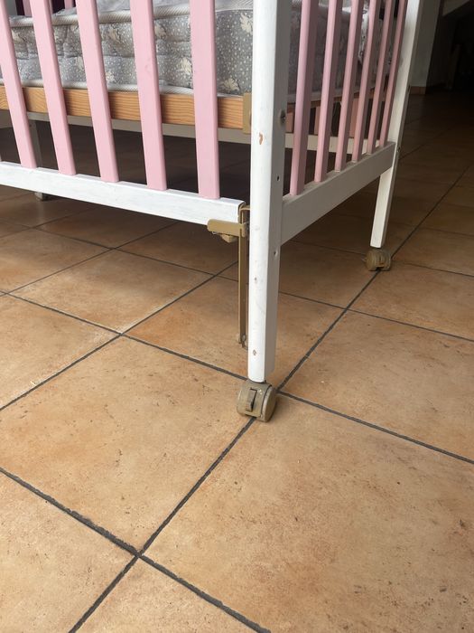 Cama bebe com colchao