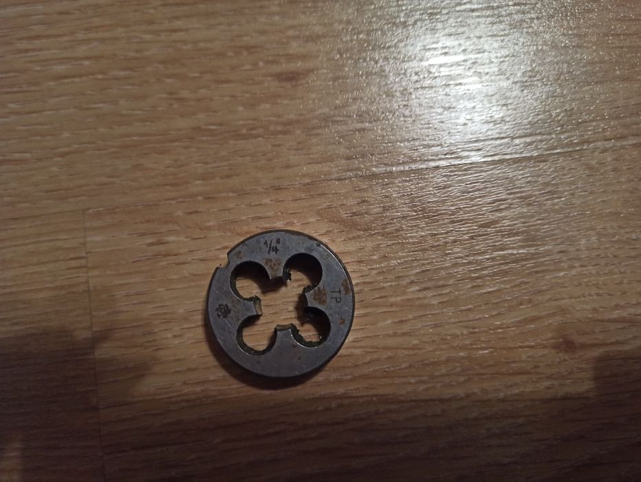 Продам лерки плашки