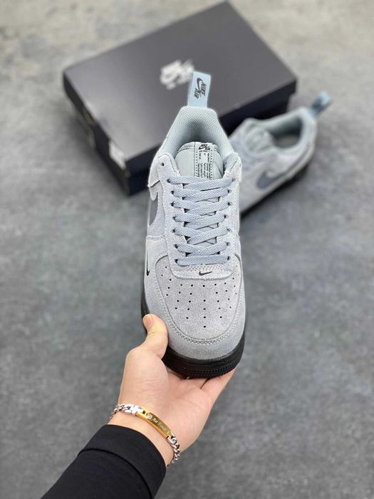Air_ Force_ 1 Low_ '07 Grey R.42