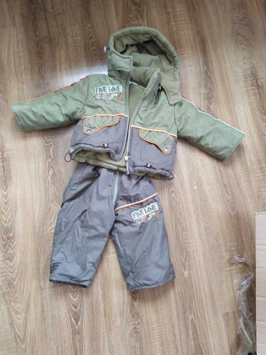 Dwuczęściowy kombinezon zimowy r. 86 Zebra