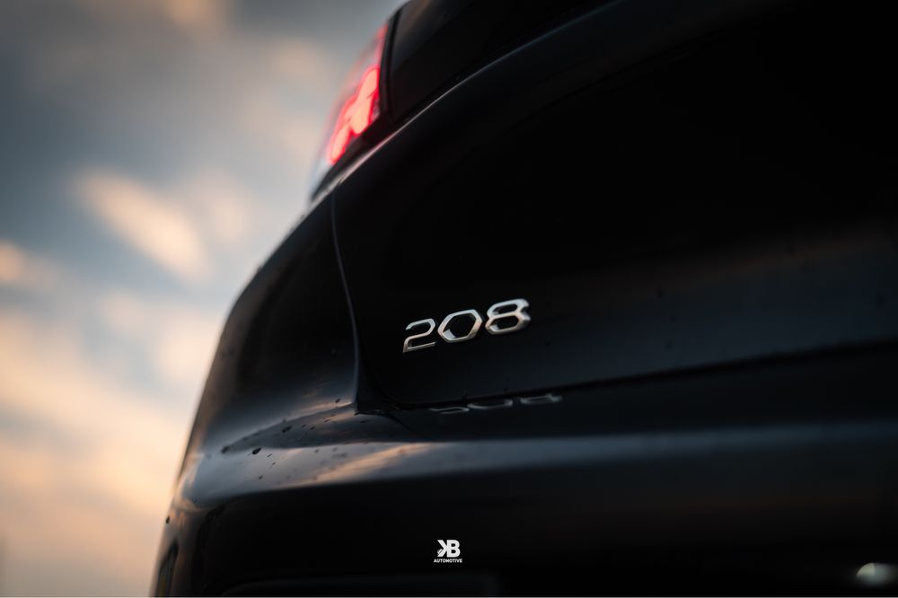 Wynajem Peugeot 208 automat tanio wypożyczalnia samochodów