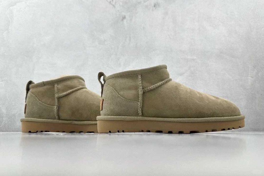 UGG Classic Ultra mini R.36