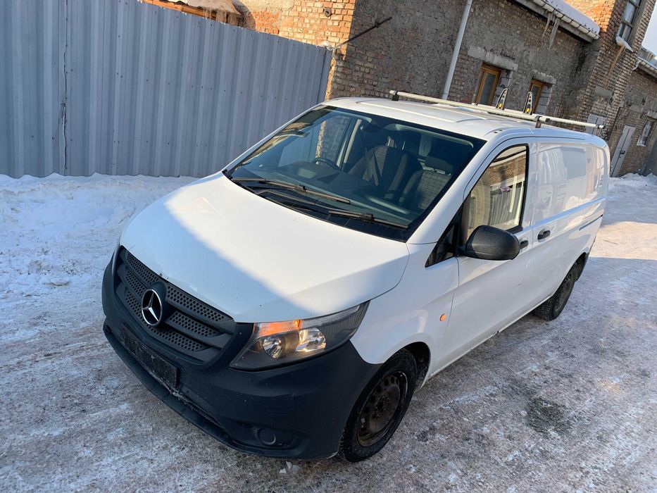 Разборка Вито W447 запчасти б/у салон двери фары