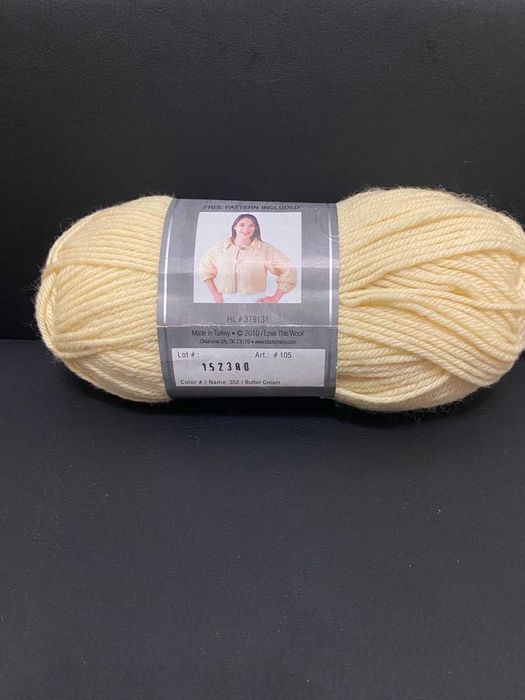 Продам нитки для в'язання