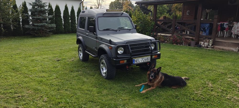 Suzuki Samurai