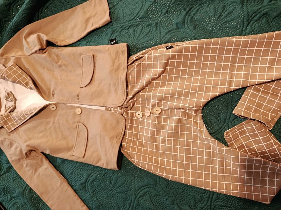 Garnitur chłopiecy 128