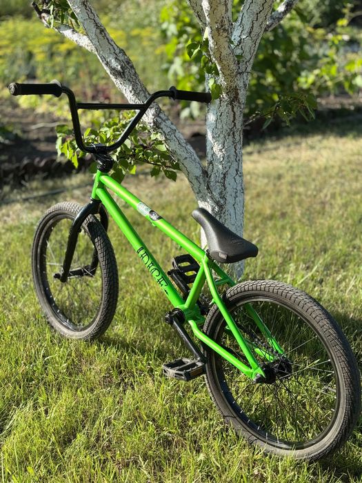 Велосипед BMX спорт