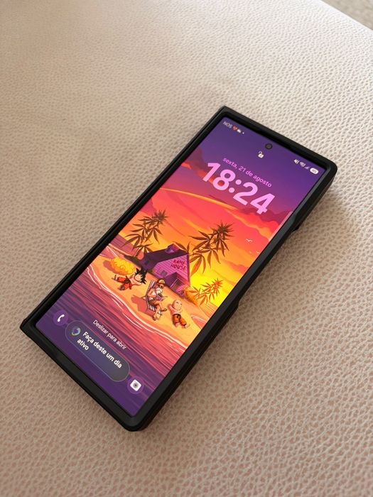 Samsung galaxy Z Fold 8 Ultra 256gb