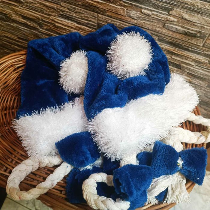 Новогодняя шапка с косичками