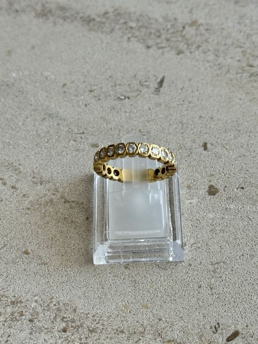 Anel memória quase completa em ouro com 19 diamantes/brilhantes