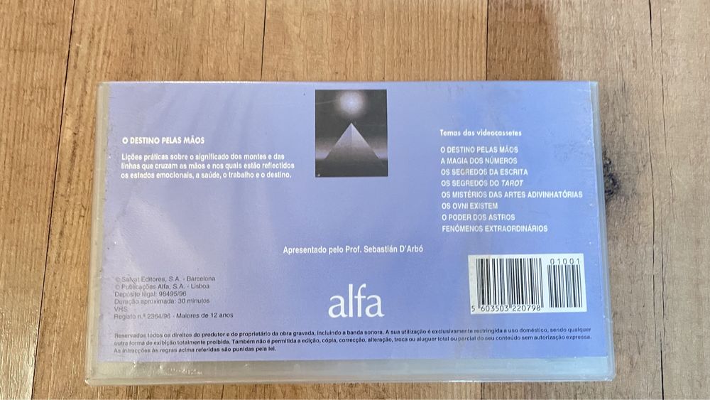 Casette VHS da colecção “Parapsicologia e Ciencias Ocultas”