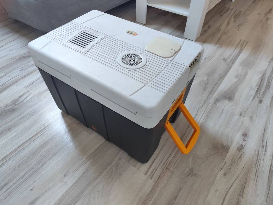 Lodówka turystyczna Peme Ice-on XL Adventure Orange. Pojemność 50 litr