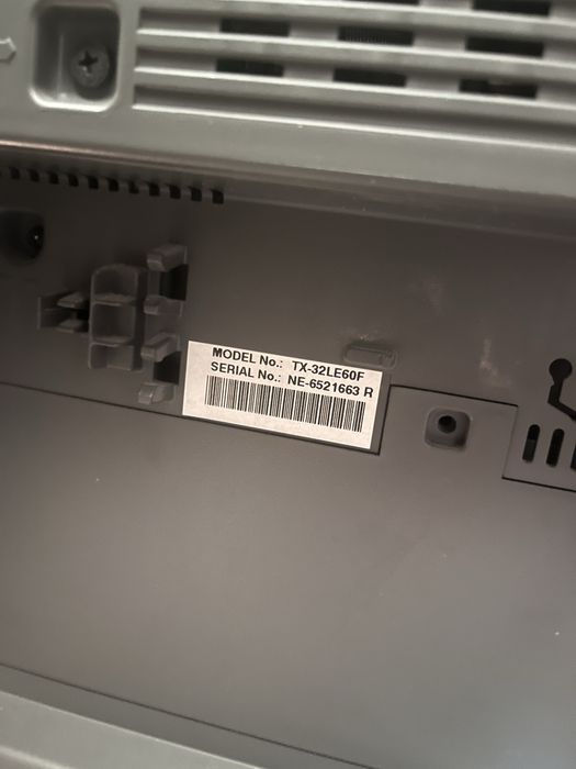 Телевізор Panasonic в гарному стані