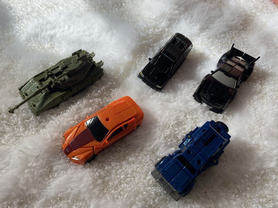 Tranformers figurki