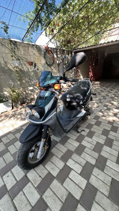 Продам мопед Yamaha BWS 100 куб.