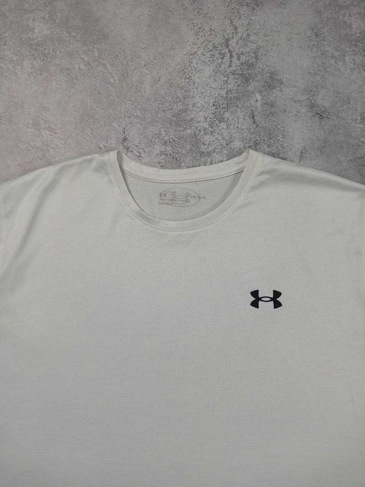 Чоловіча футболка Under Armour Розмір L