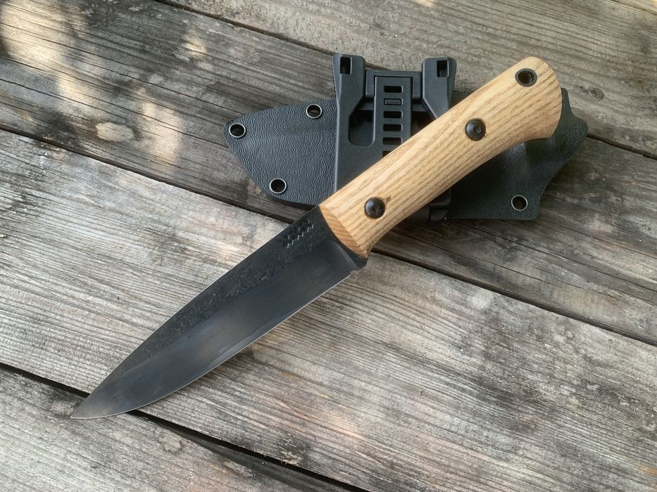 Універсальний похідний ніж, ніж виживання з чохлом Kydex