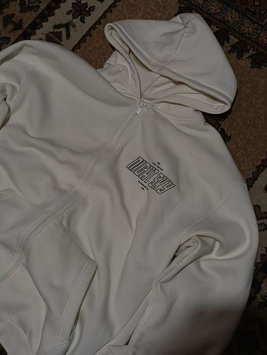 Продаю зипку sk8 y2k streetwear