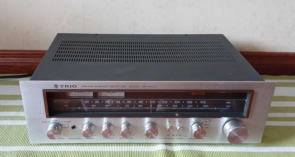 Новорічна акція! Стереоресівер TRIO KR-4070