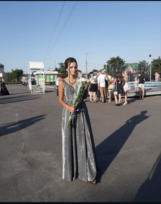 Продам выпускное ( вечернее ) платье