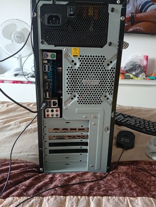 PC fixo como novo
