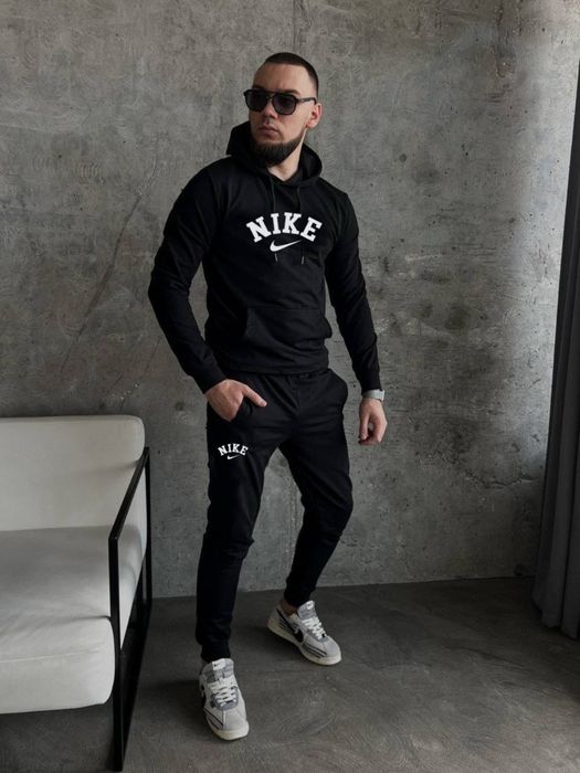 Dresy męskie Nike Puma ea7 Lacoste Reebok The North Face itp