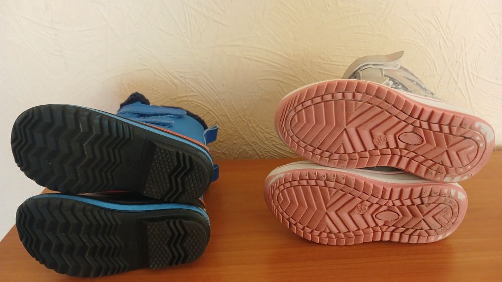 Чоботи сапоги ботінки