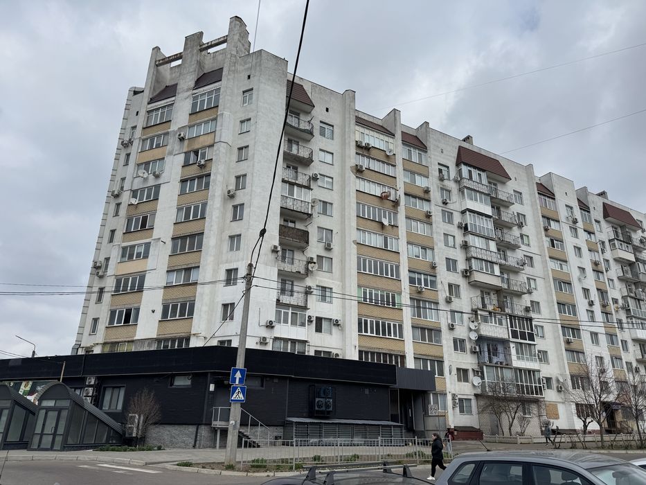 Продам квартиру в новому будинку