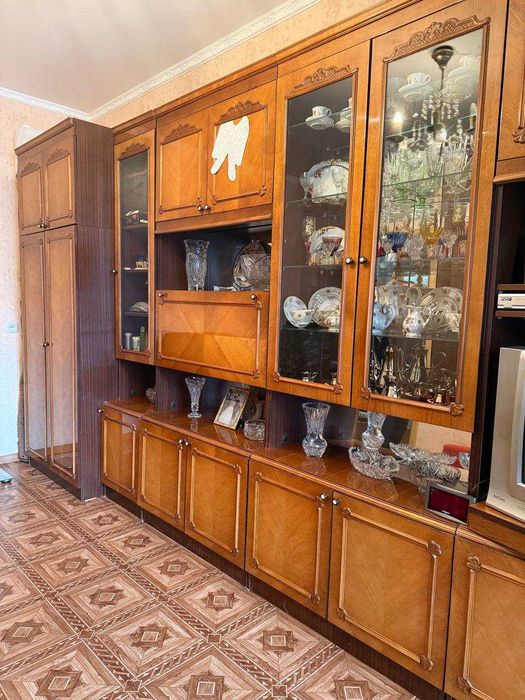 Пропонується до продажу трикімнатна квартира в районі Масани!