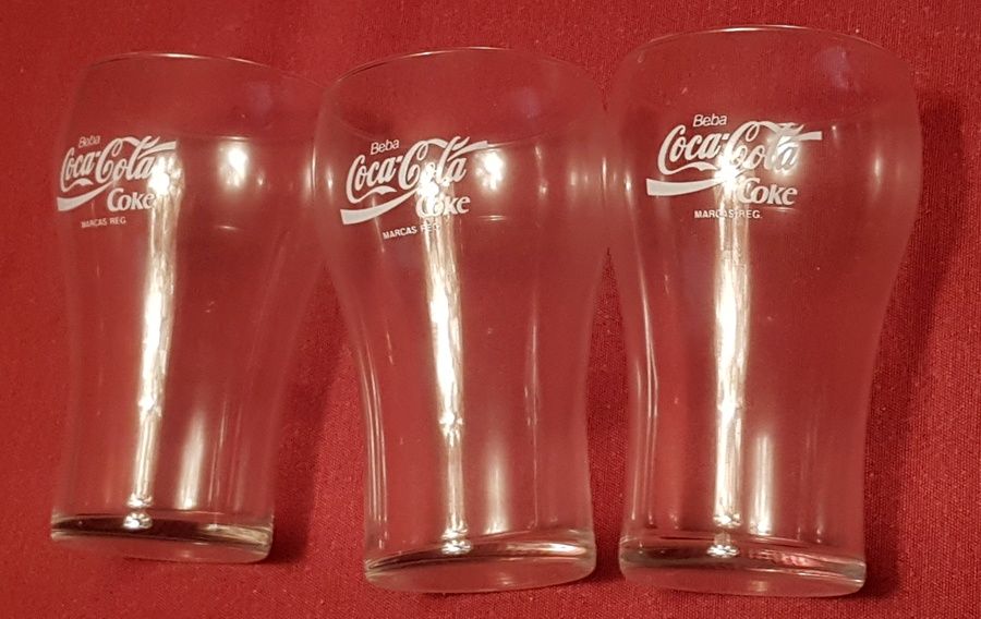 Copos com publicidade de coleção