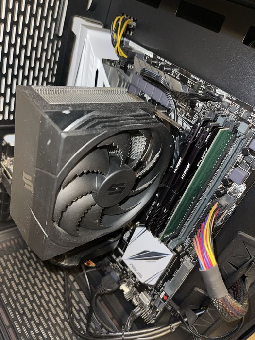 ASUS Z170-A + i5 6600k + 24gb ram DDR4