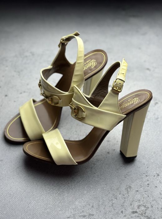 Buty, sandały Gucci Leather Alyssa Horsebit Ankle Strap