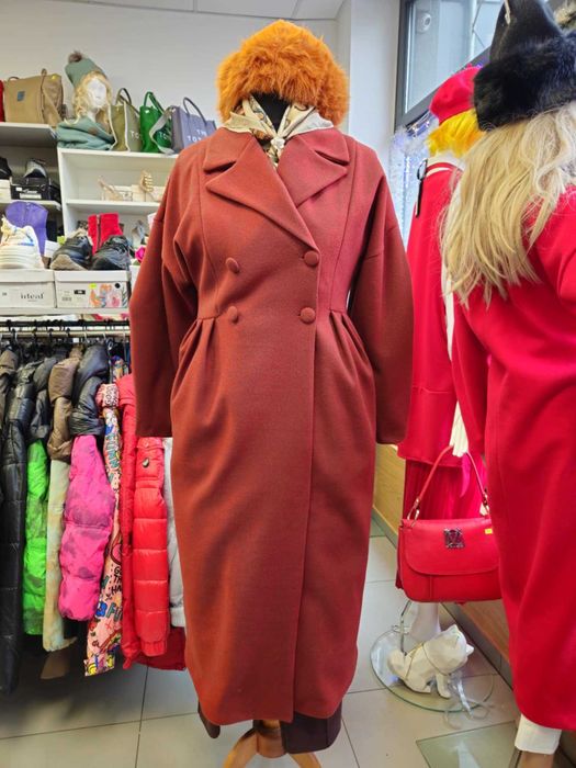 Płaszcz taliowany cynamon wiewiórka brąz M/L Italy !!!