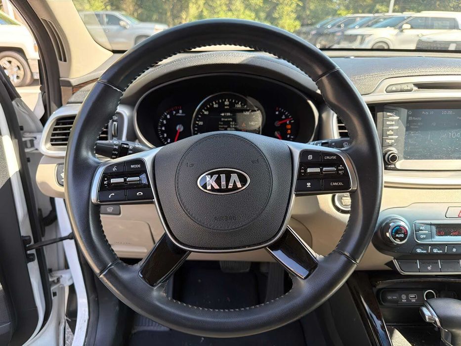 Kia Sorento      2018