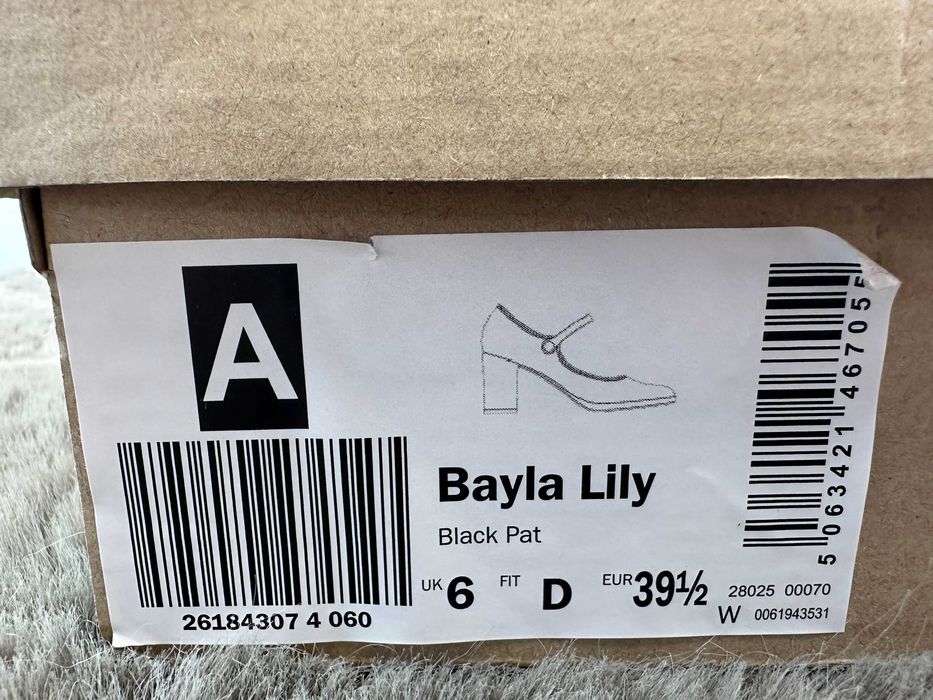 półbuty damskie Clarks Bayla Lily mary jane 39.5